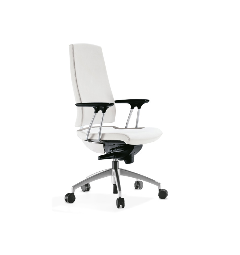 PIASRNIŠKI STOL KA 32