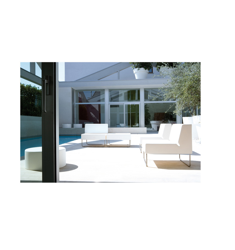 VRTNA GARNITURA HOST